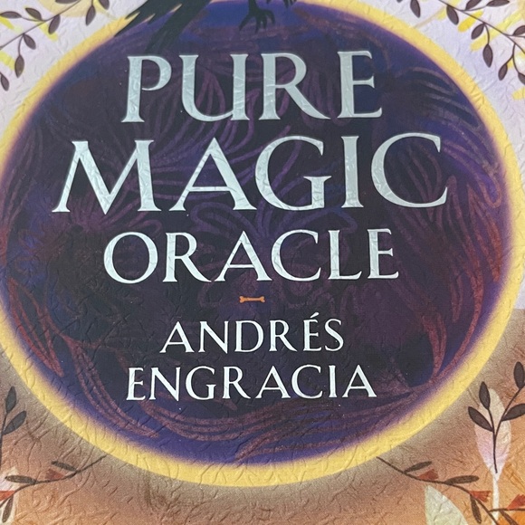 Pure Magic Oracle Deck - Picture 2 of 3
